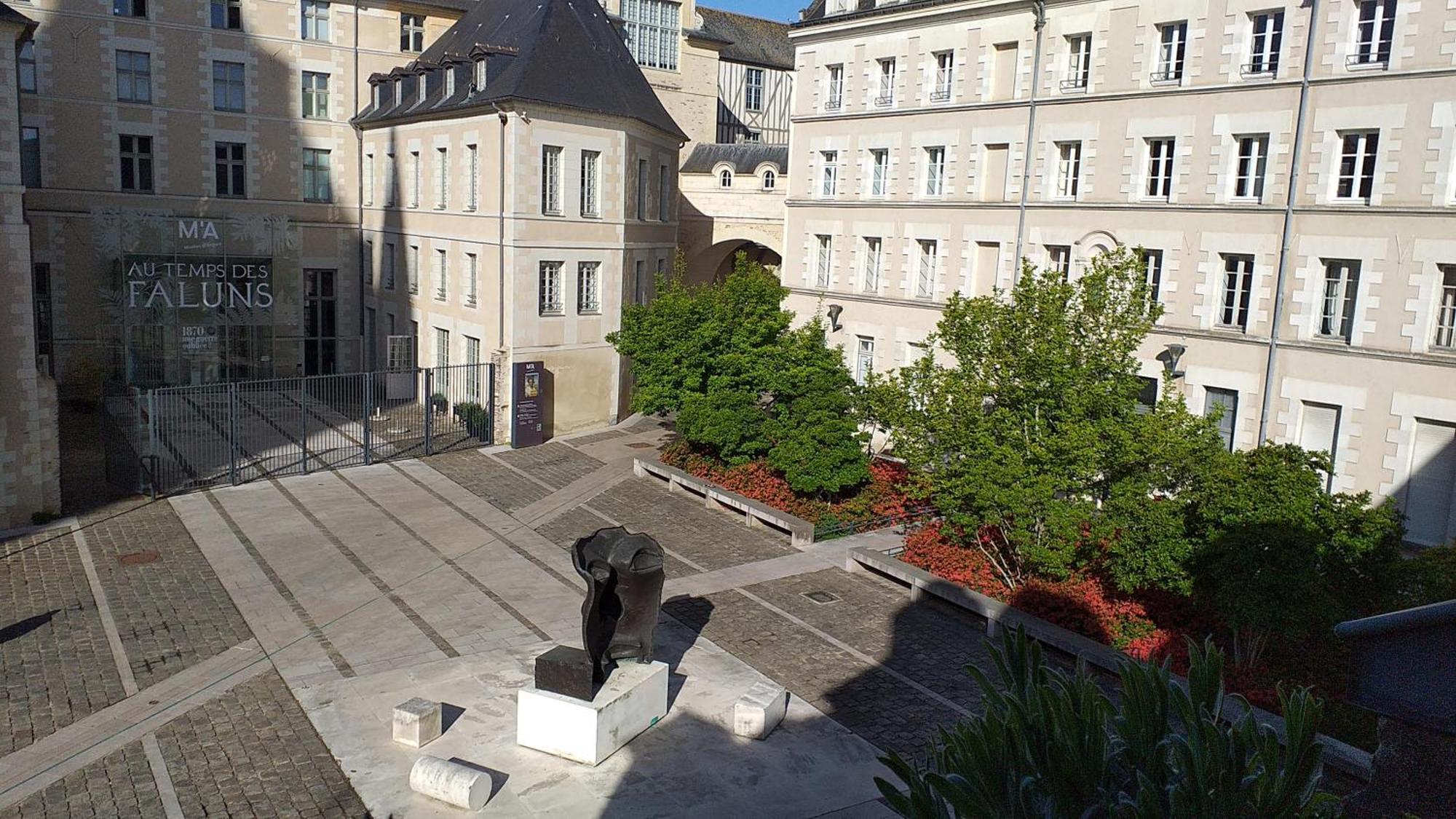 Studio 1 Hyper Centre Avec Jardins Angers Exterior foto